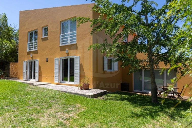 Moradia T5 para Venda em Azeitão (São Lourenço e São Simão) Foto 2