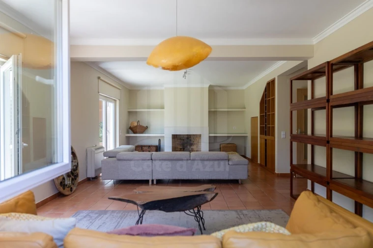 Moradia T5 para Venda em Azeitão (São Lourenço e São Simão) Foto 12