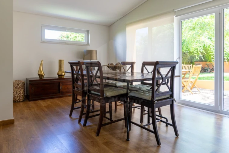 Moradia T5 para Venda em Azeitão (São Lourenço e São Simão) Foto 13