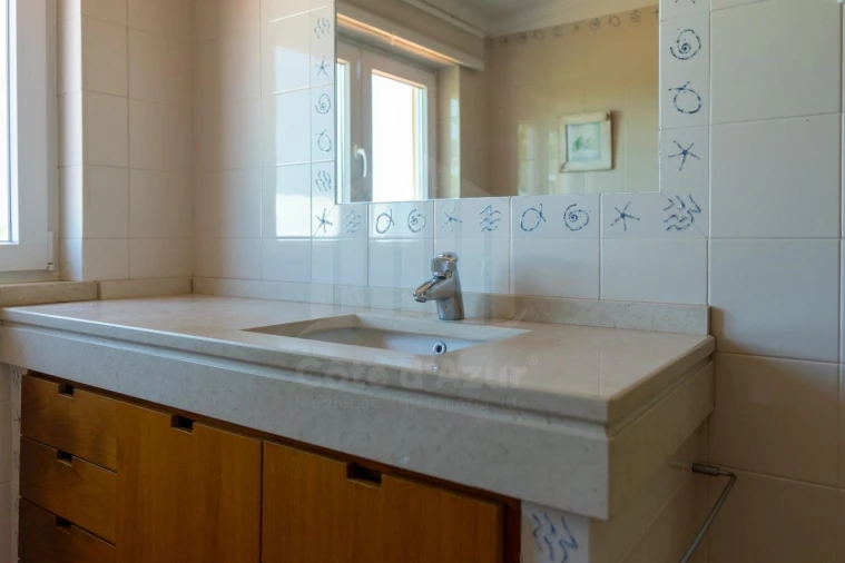 Moradia T5 para Venda em Azeitão (São Lourenço e São Simão) Foto 30