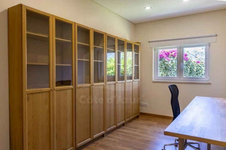 Moradia T5 para Venda em Azeitão (São Lourenço e São Simão) Foto 35