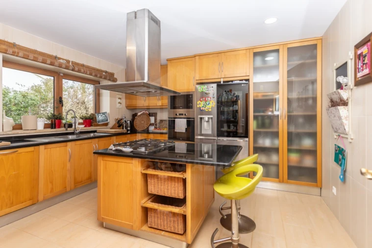 Moradia T4 para Venda em Sesimbra (Castelo) Foto 17