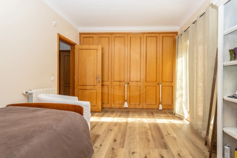 Moradia T4 para Venda em Sesimbra (Castelo) Foto 22