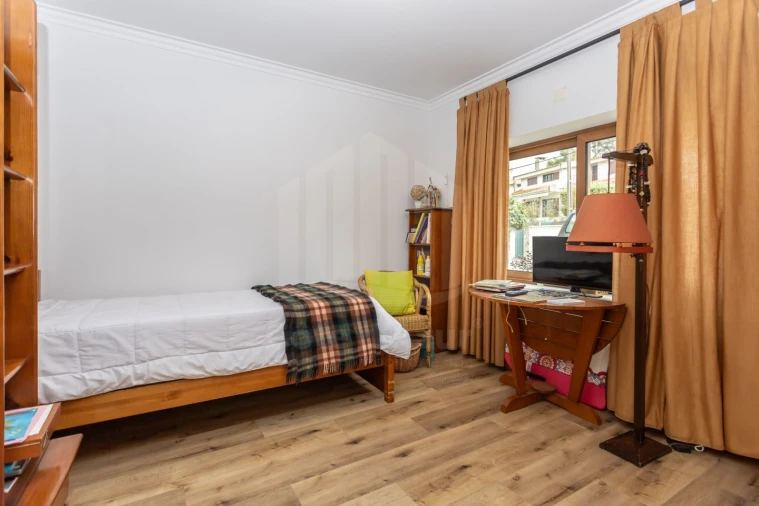 Moradia T4 para Venda em Sesimbra (Castelo) Foto 25