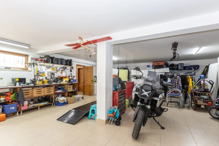 Moradia T4 para Venda em Sesimbra (Castelo) Foto 40