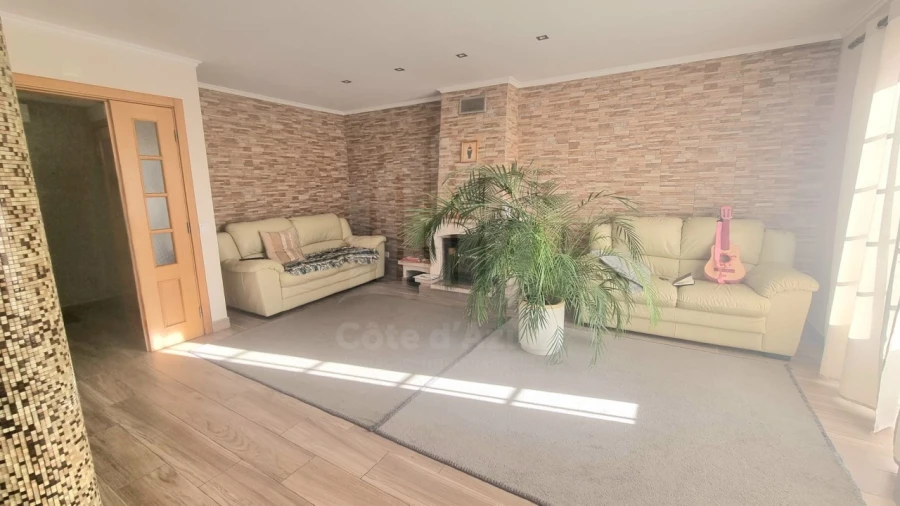 Moradia T3 para Venda em Sesimbra (Castelo) Foto 3