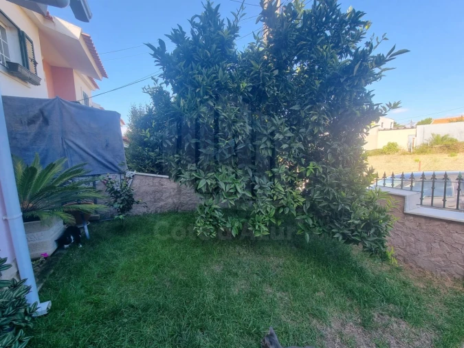 Moradia T3 para Venda em Sesimbra (Castelo) Foto 15