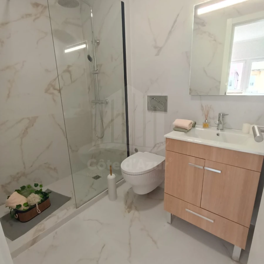 Apartamento T3 para Venda em São Vicente Foto 12