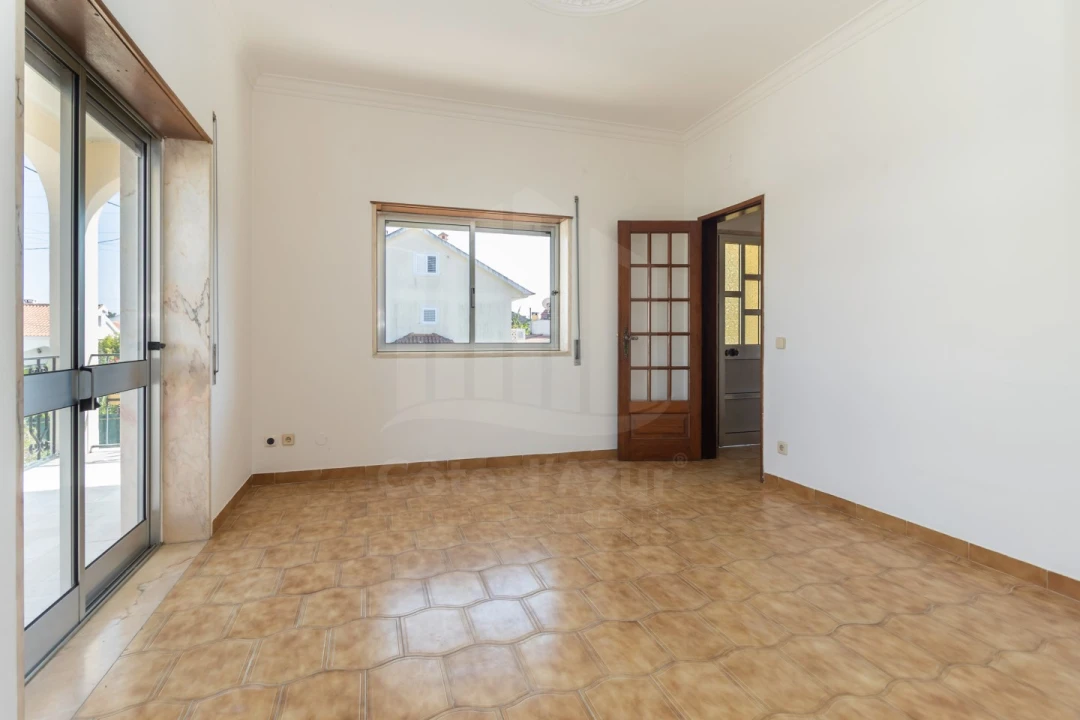Moradia T2 para Venda em Quinta do Conde Foto 27