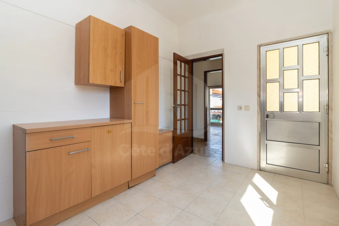 Moradia T2 para Venda em Quinta do Conde Foto 46