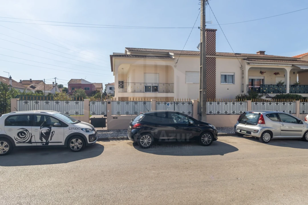 Moradia T2 para Venda em Quinta do Conde Foto 47