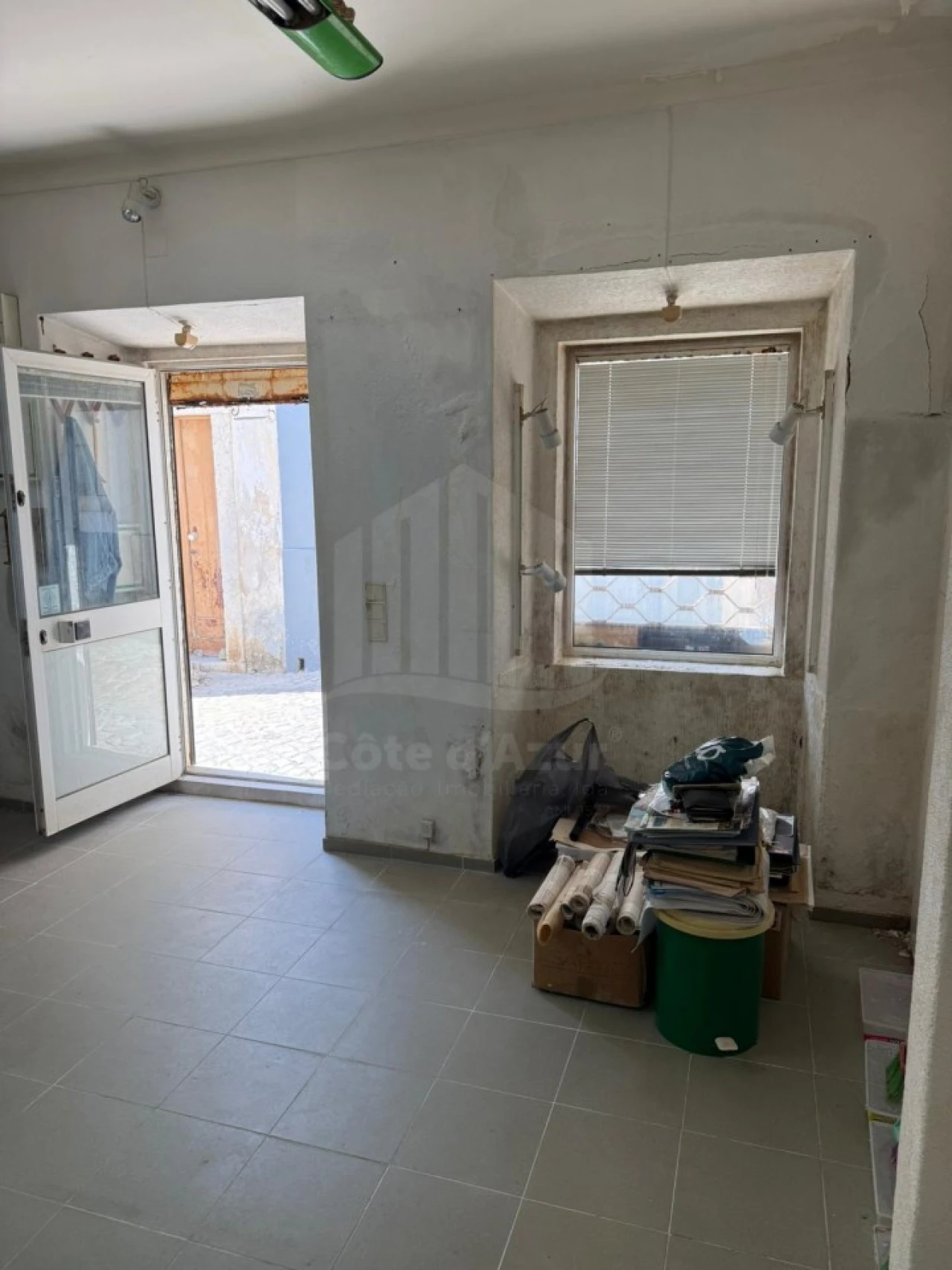 Loja para Venda em Sesimbra (Santiago) Foto 2