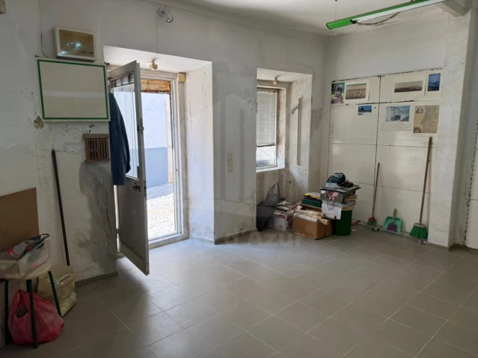 Loja para Venda em Sesimbra (Santiago)