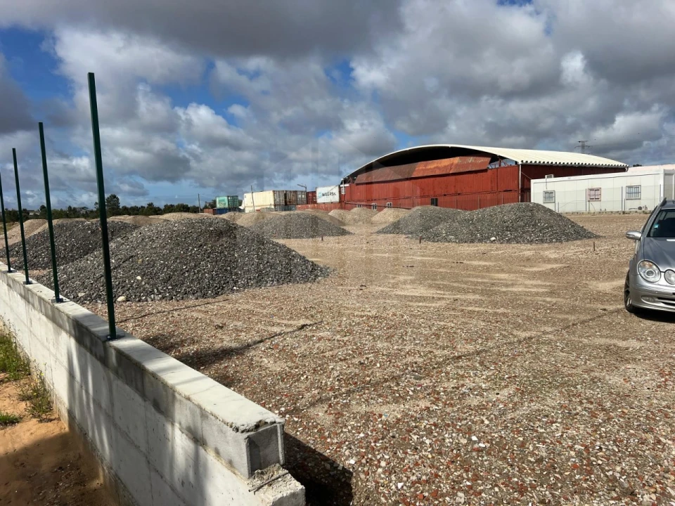 Terreno para Venda em Quinta do Anjo Foto 3