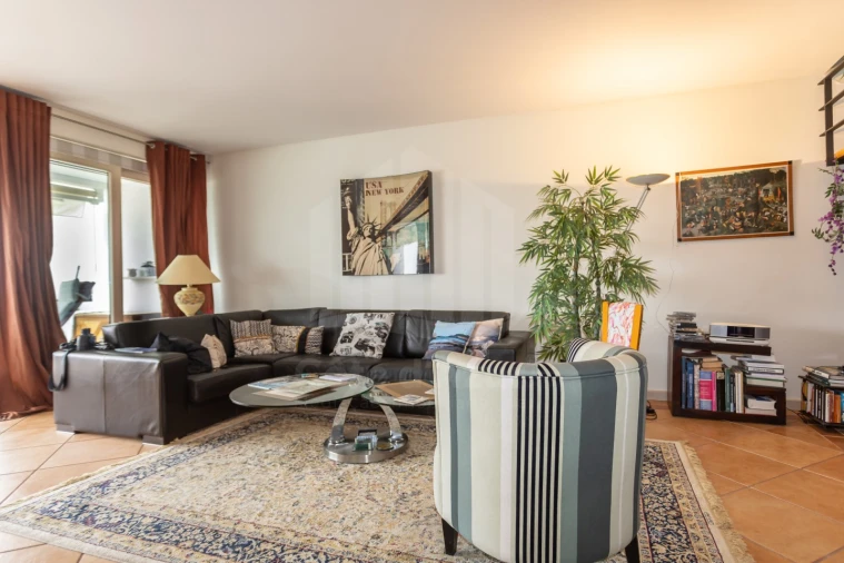 Apartamento T4 para Venda em Sesimbra (Santiago) Foto 9