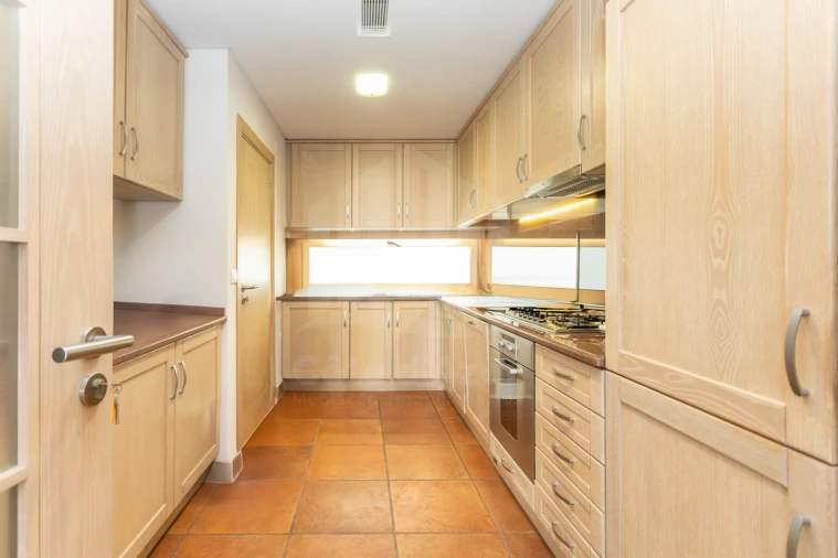 Apartamento T4 para Venda em Sesimbra (Santiago) Foto 16