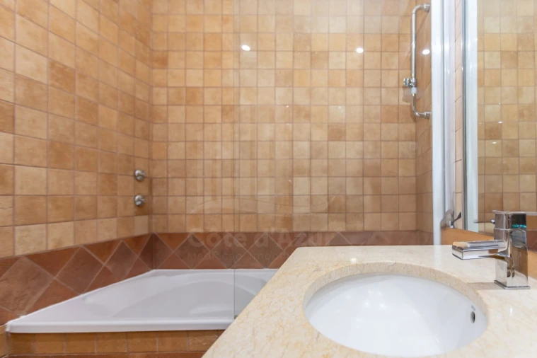 Apartamento T4 para Venda em Sesimbra (Santiago) Foto 31