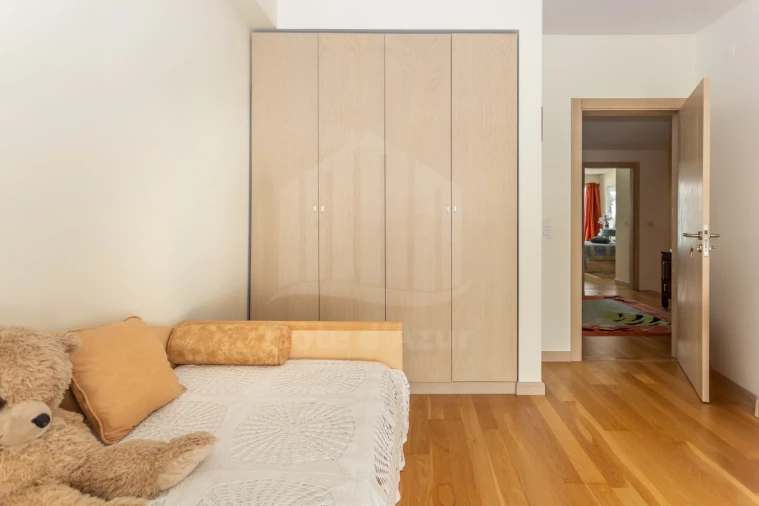 Apartamento T4 para Venda em Sesimbra (Santiago) Foto 32