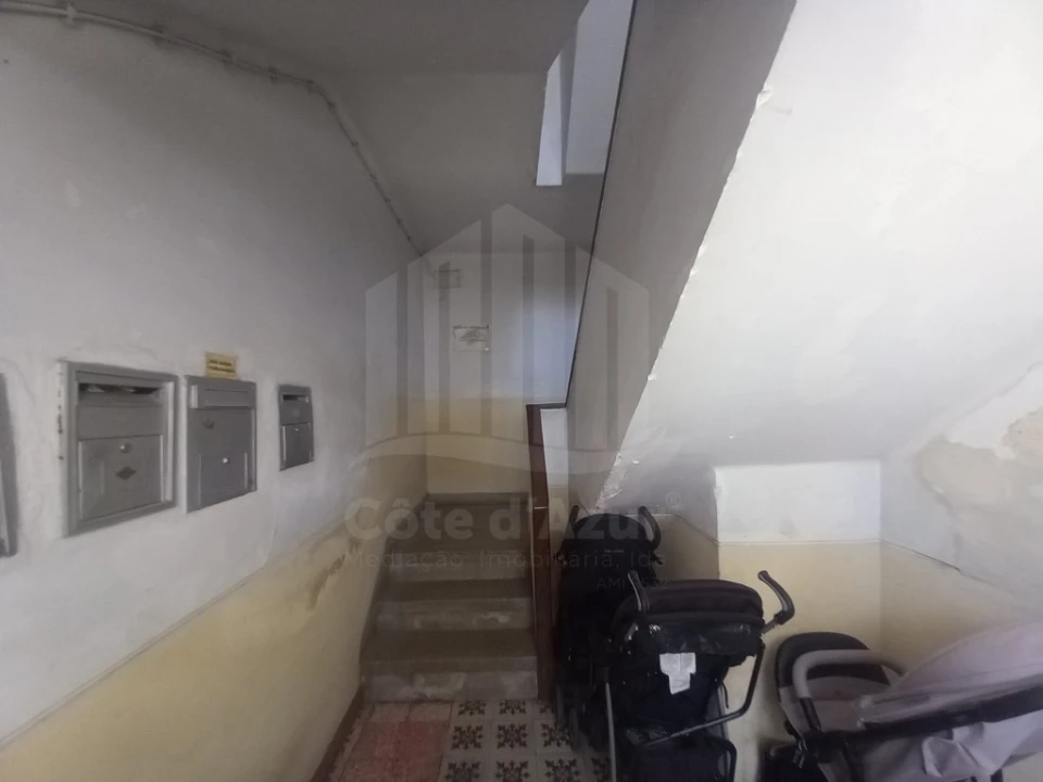 Apartamento T1 para Venda em Baixa da Banheira e Vale da Amoreira Foto 13