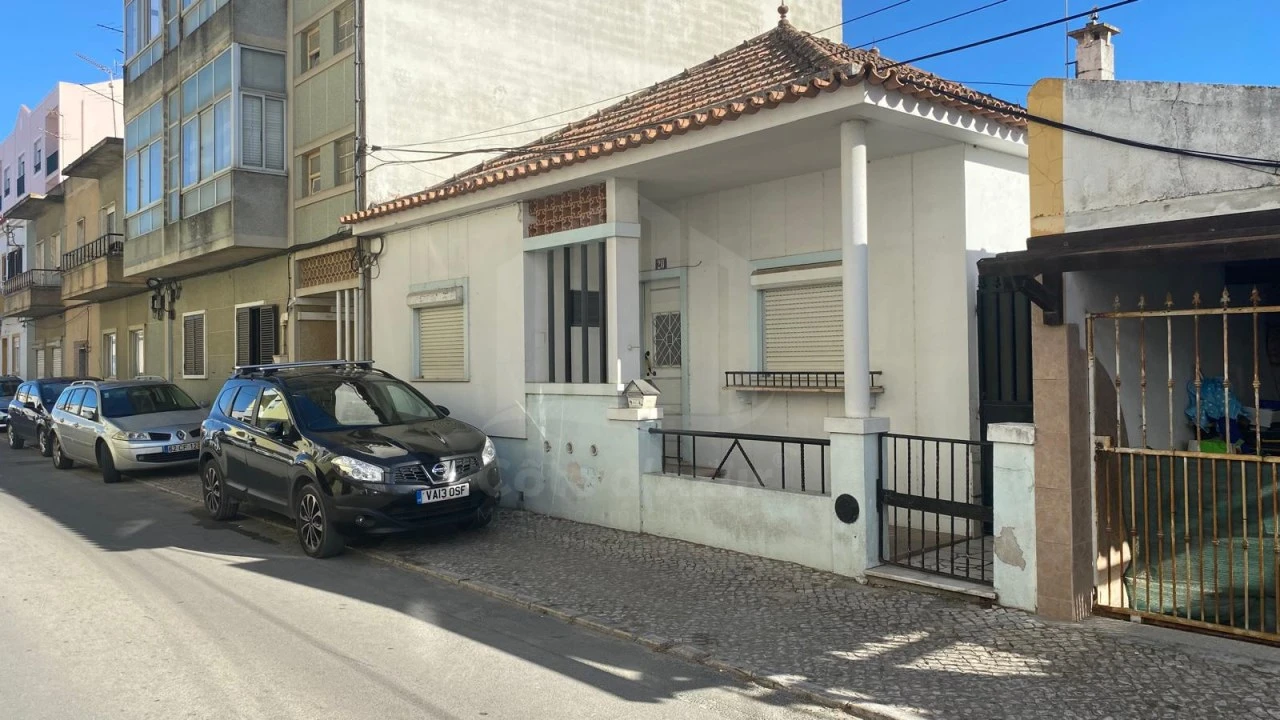 Moradia T2 para Venda em Pinhal Novo Foto 1