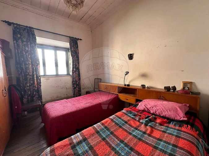 Moradia T6 para Venda em Silves Foto 5