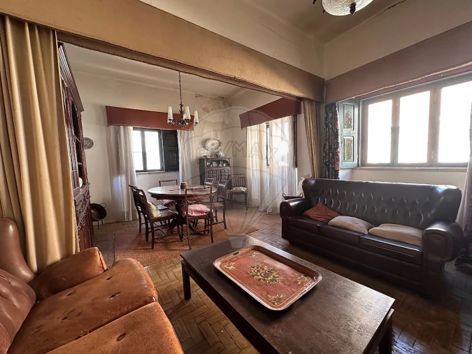 Moradia T6 para Venda em Silves Foto 4