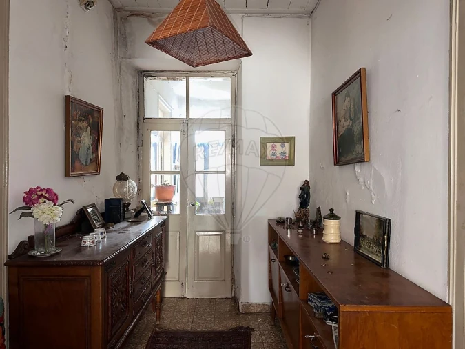 Moradia T6 para Venda em Silves Foto 6