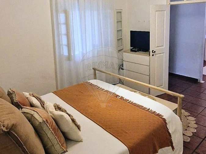 Moradia T7 para Arrendamento em Almeirim Foto 2