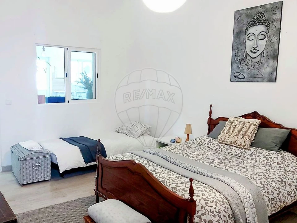 Moradia T7 para Arrendamento em Almeirim Foto 7