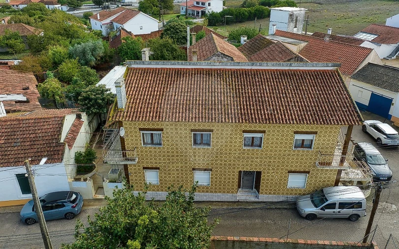 Moradia T5 para Venda em Azoia de Cima e Tremês Foto 11