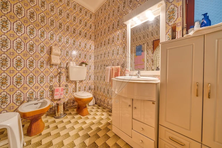 Moradia T5 para Venda em Azoia de Cima e Tremês Foto 40