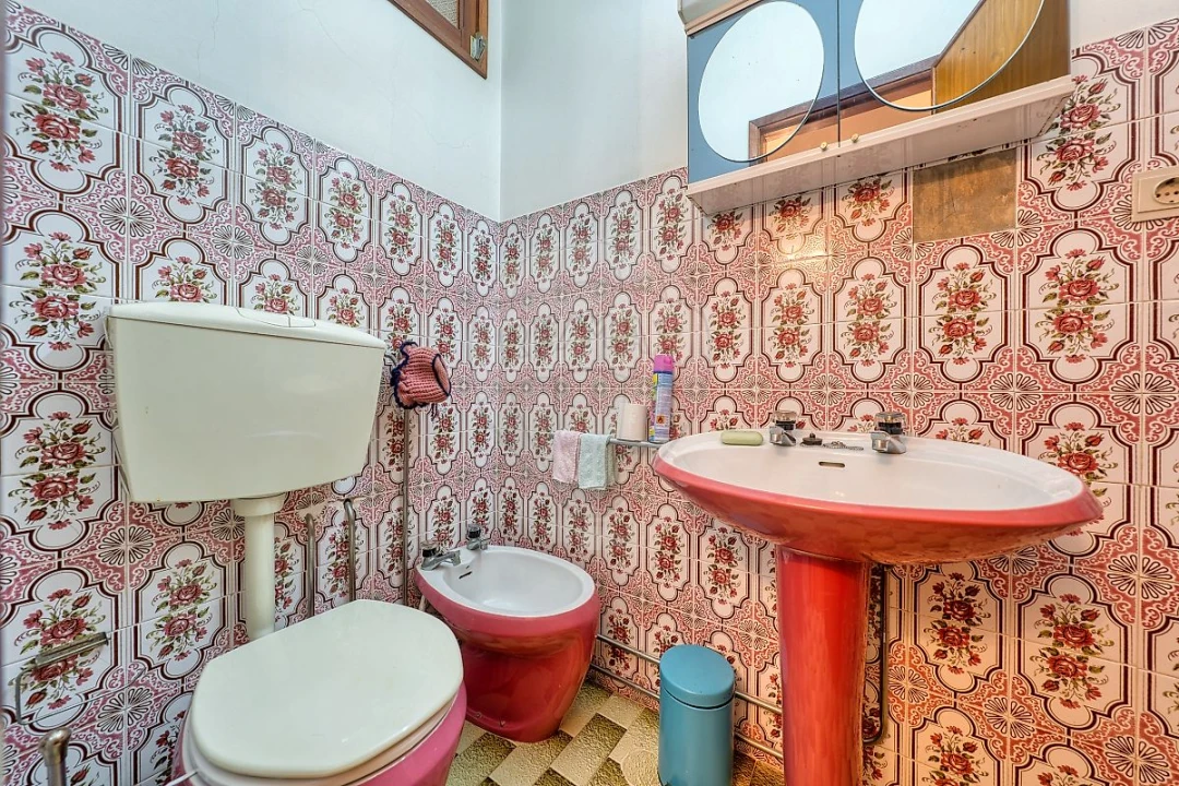 Moradia T5 para Venda em Azoia de Cima e Tremês Foto 36