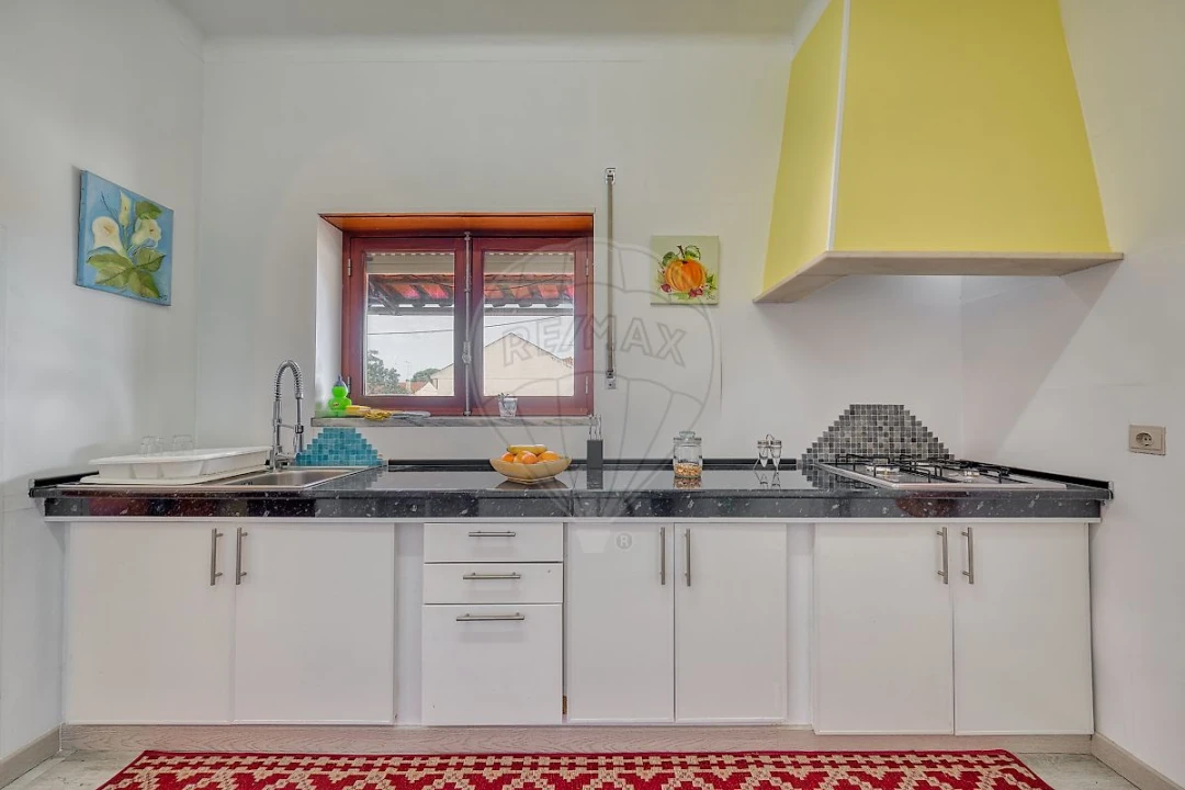 Moradia T5 para Venda em Azoia de Cima e Tremês Foto 28