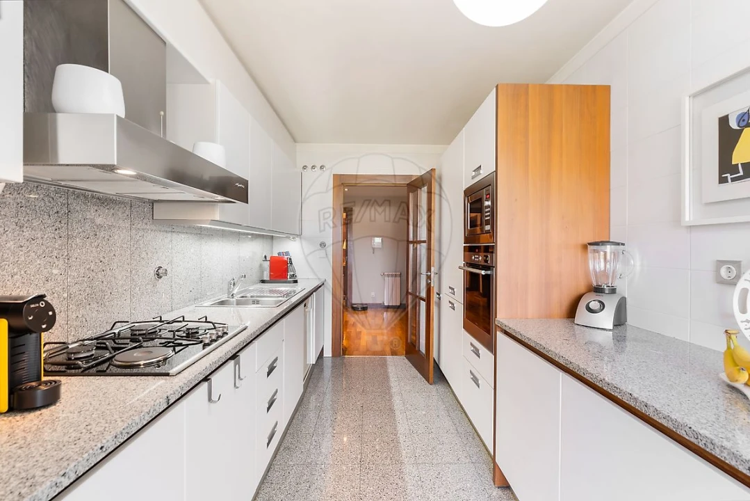 Apartamento T2 para Venda em Santa Clara Foto 8