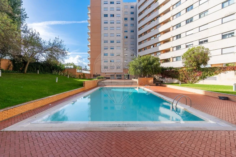 Apartamento T2 para Venda em Santa Clara