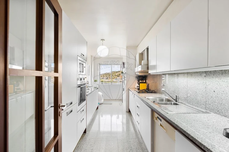 Apartamento T2 para Venda em Santa Clara Foto 5