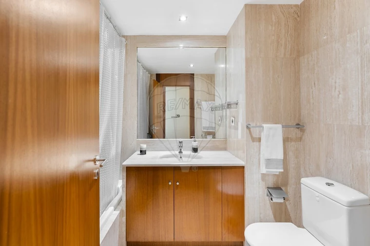 Apartamento T2 para Venda em Santa Clara Foto 17