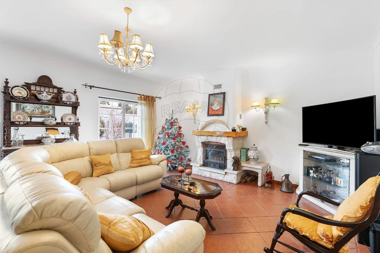 Moradia T3 para Venda em Azeitão (São Lourenço e São Simão) Foto 18