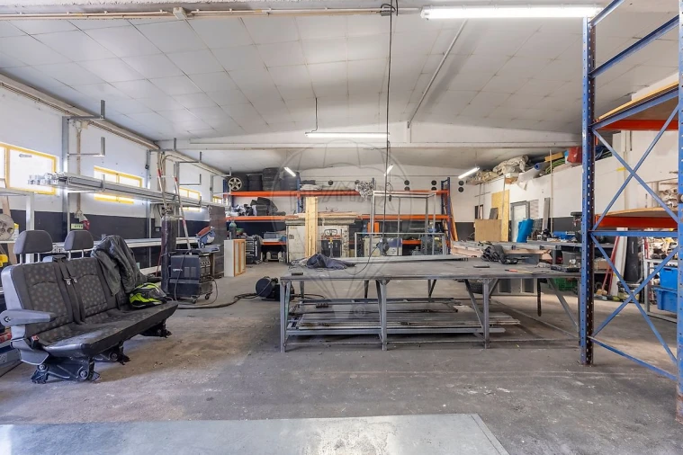 Armazém para Venda em Ramalhal Foto 4