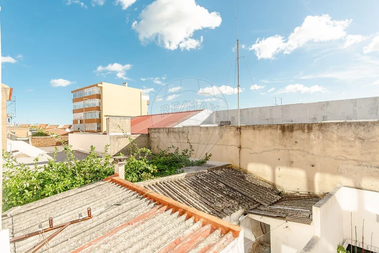 Apartamento T1 para Arrendamento em Almada, Cova da Piedade, Pragal e Cacilhas Foto 17