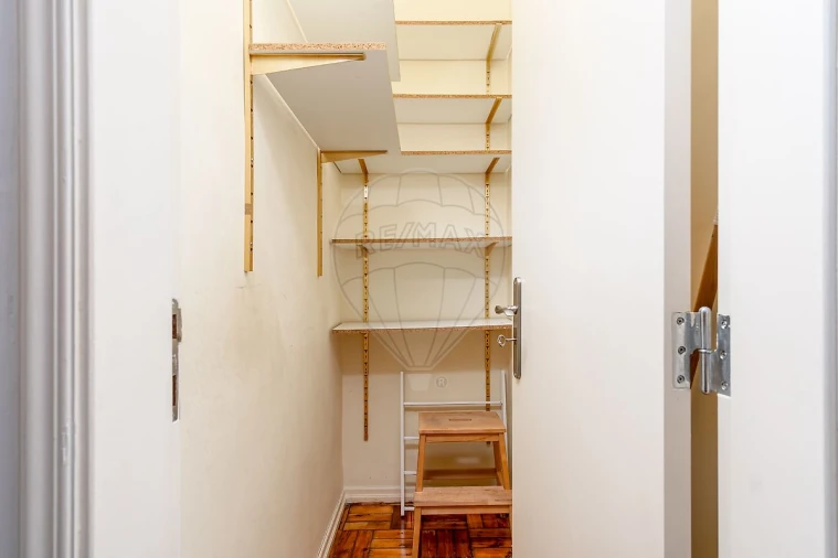 Apartamento T1 para Arrendamento em Almada, Cova da Piedade, Pragal e Cacilhas Foto 15