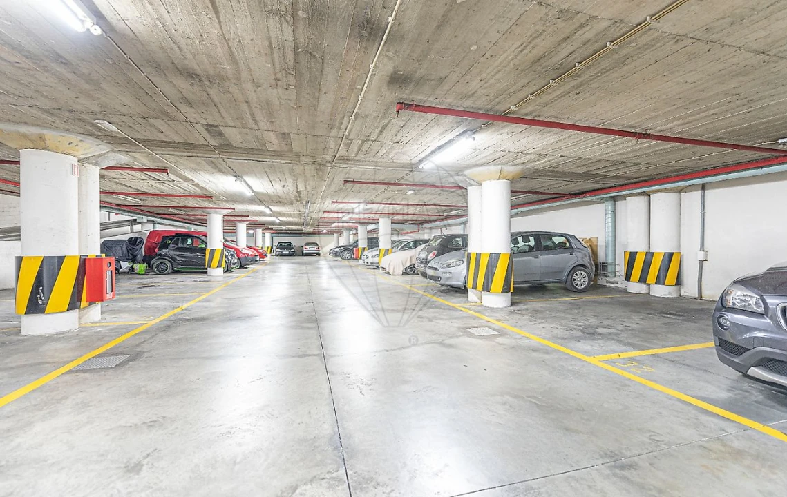 Apartamento T2 para Venda em Beato Foto 26