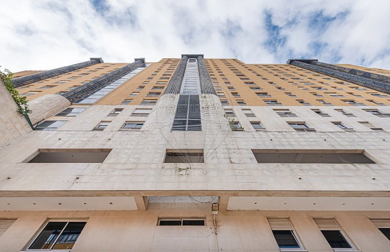 Apartamento T2 para Venda em Beato Foto 3