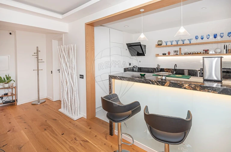 Apartamento T2 para Venda em Beato Foto 11