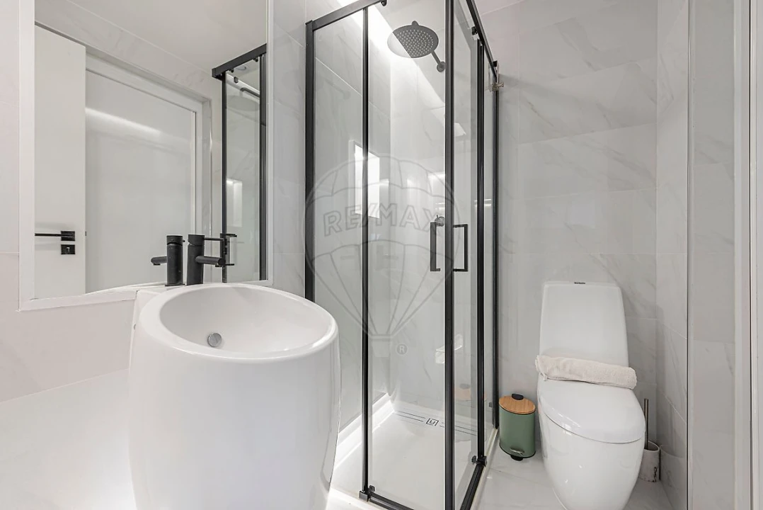 Apartamento T2 para Venda em Beato Foto 18