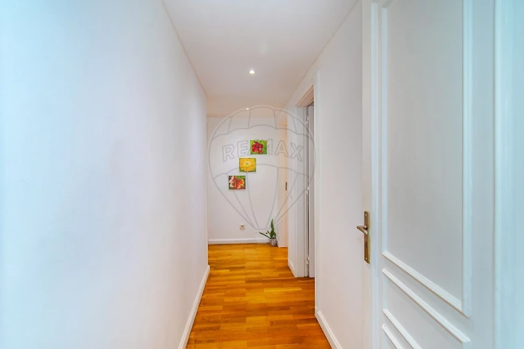 Apartamento T3 para Venda em Oeiras e São Julião da Barra, Paço de Arcos e Caxias Foto 21