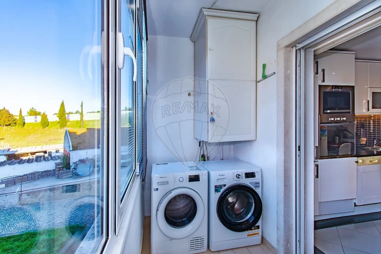 Apartamento T3 para Venda em Oeiras e São Julião da Barra, Paço de Arcos e Caxias Foto 7
