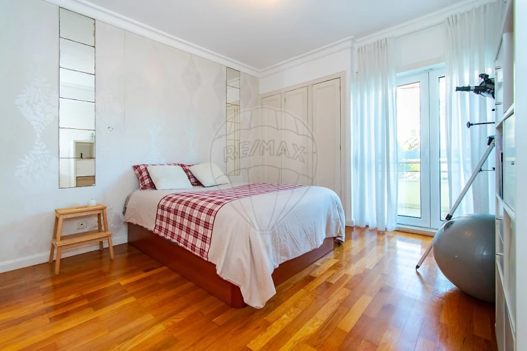 Apartamento T3 para Venda em Oeiras e São Julião da Barra, Paço de Arcos e Caxias Foto 17