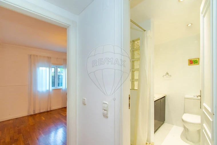 Apartamento T3 para Venda em Oeiras e São Julião da Barra, Paço de Arcos e Caxias Foto 11