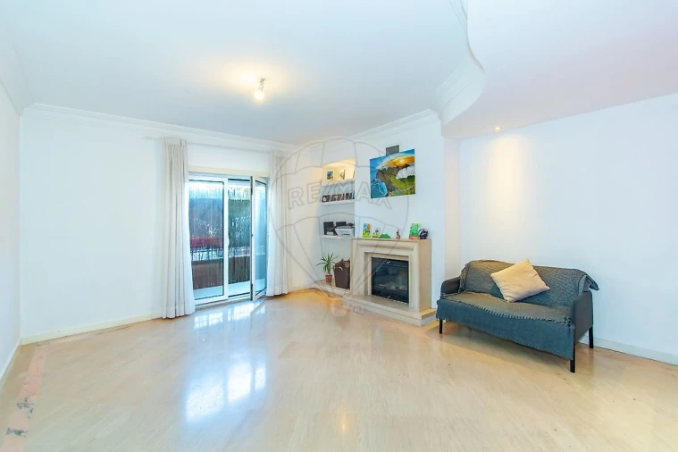 Apartamento T3 para Venda em Oeiras e São Julião da Barra, Paço de Arcos e Caxias Foto 9